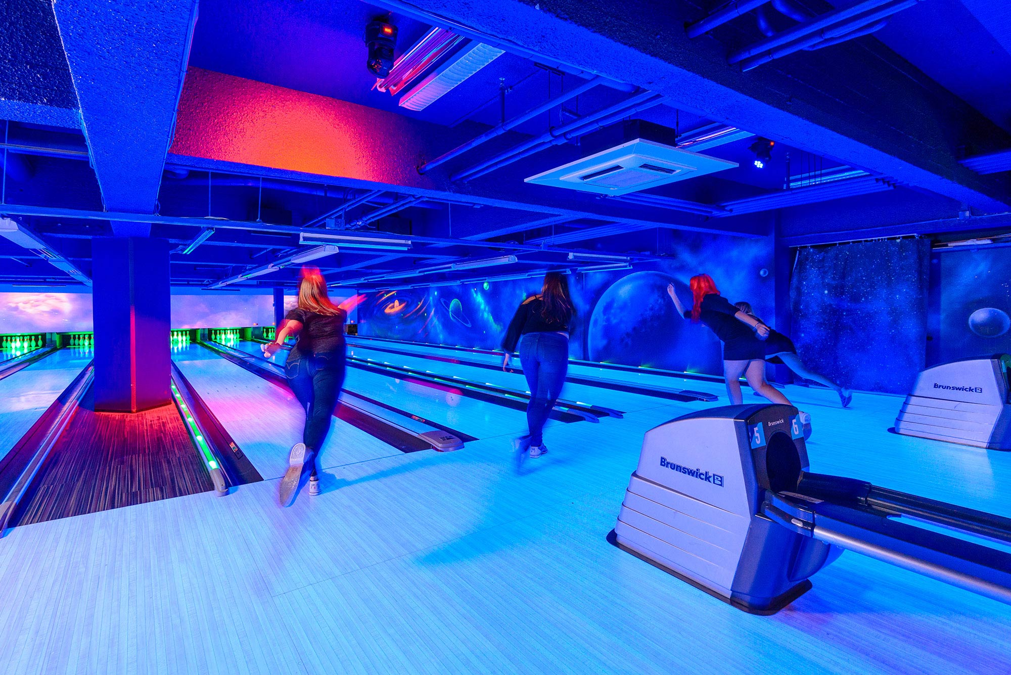 Space bowling cheap